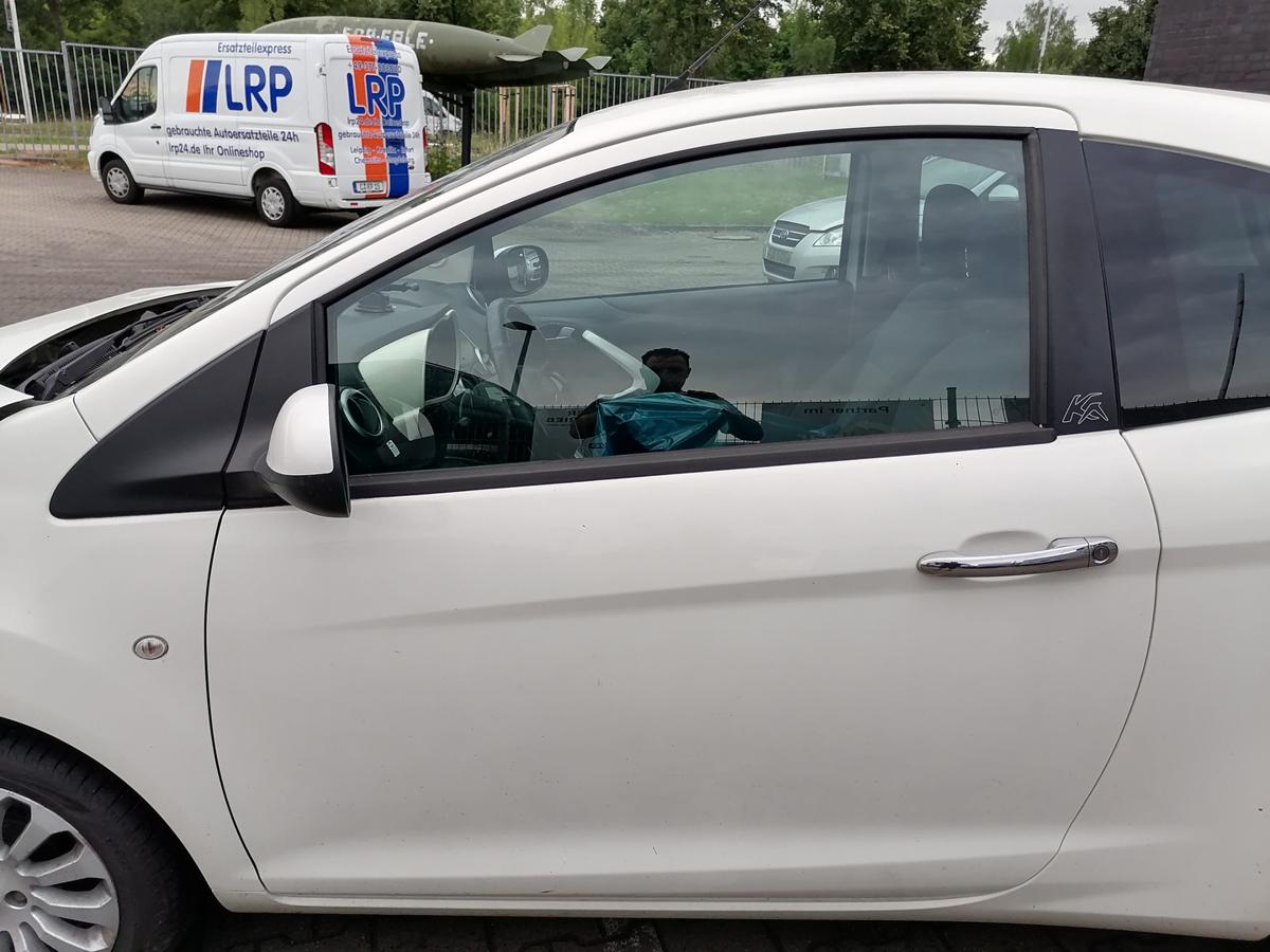 Ford Ka 2 RU8 original T&uuml;r links Chrystal Wei&szlig; Rohbau Bj.2012